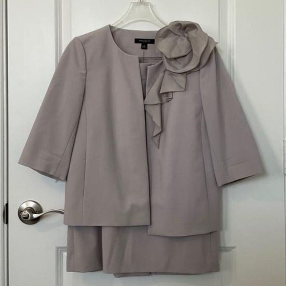 Ann Taylor Lavender‎ Suit